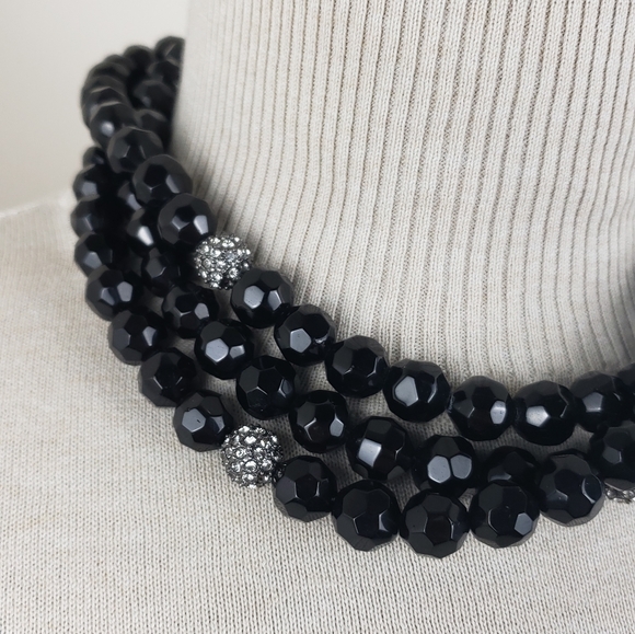 WHBM Black Beaded Pave Necklace - Picture 2 of 3